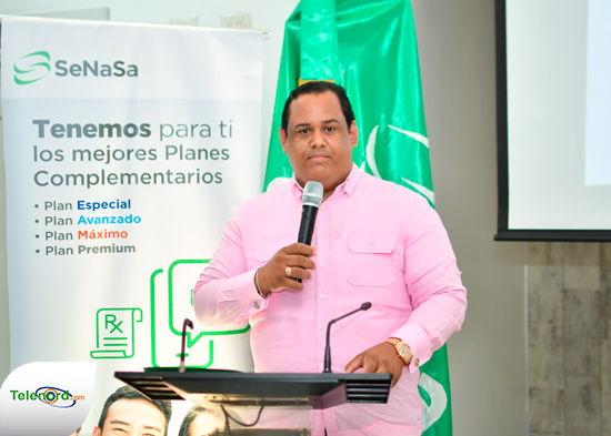 SeNaSa realiza exitosa conferencia “Cómo se construye el éxito”