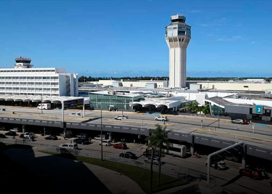 Acusan a diecisiete individuos por contrabando de cocaína desde aeropuerto de Puerto Rico