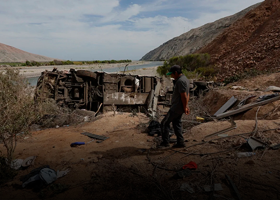 Choque en Perú deja 37 muertos