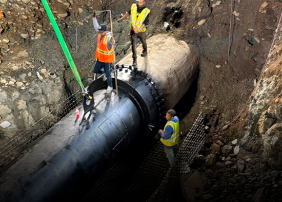 Vuelve el agua a Santiago y municipios vecinos tras reparación de tubería