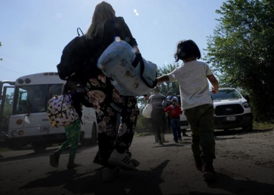 Texas le ofrece a Trump 500 hectáreas para un gran centro de deportación de migrantes