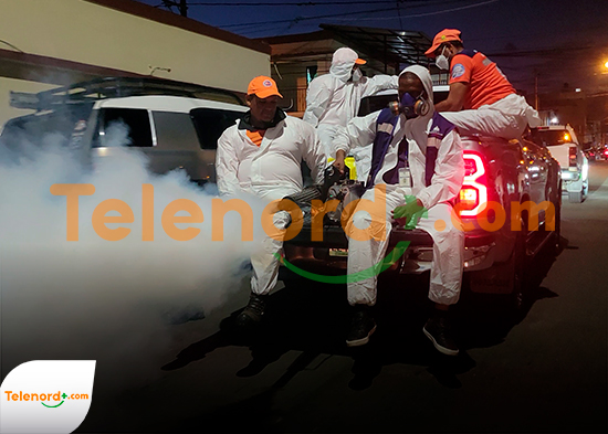 Salud Publica realiza jornada de fumigación en diversos sectores de SFM