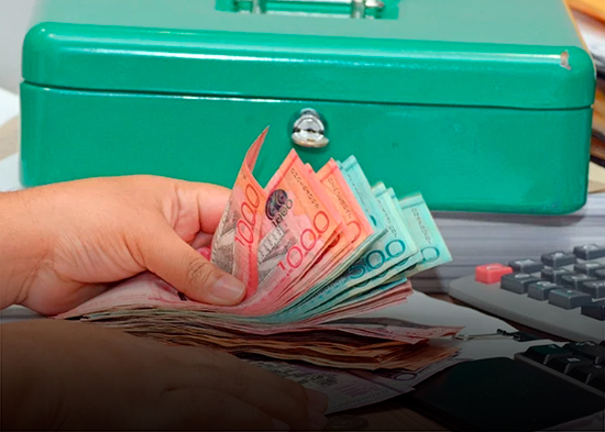 El 70% de los trabajadores no percibía un ingreso laboral suficiente en 2024