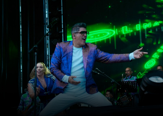 Eddy Herrera le canta a más de 350 mil personas en Carnaval de Santa Cruz de Tenerife 2026