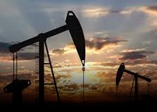 El petróleo de Texas cierra en 90,9 dólares, con su mayor subida semanal desde 1983