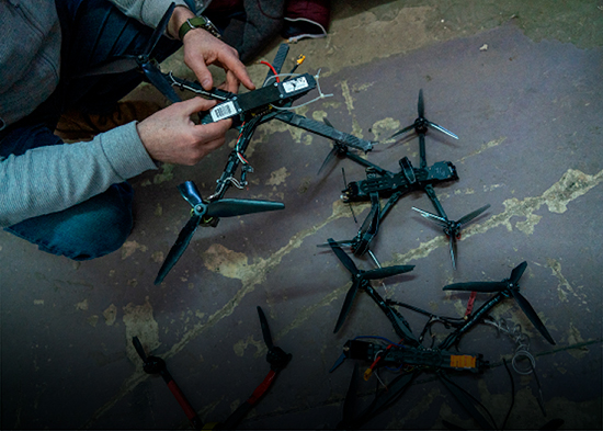 Ucrania reparte su producción de drones en toda Europa