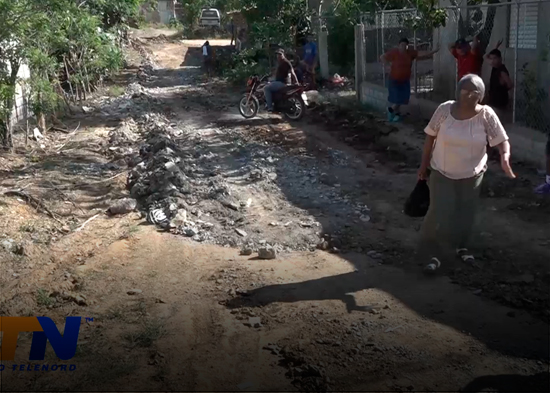 Exigen arreglo de calles en el sector Jesus de Nazaret SFM