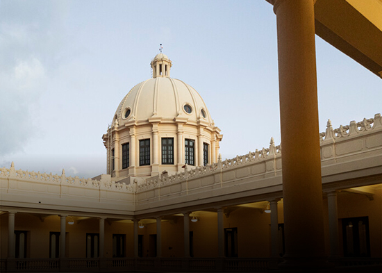 El Estado se rehúsa a indexar los salarios, pero permite un descontrol en los sueldos públicos