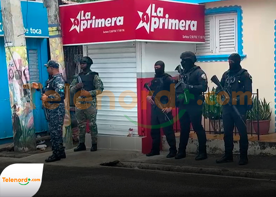 Salcedo amanece en calma tras noche de enfrentamientos; grupos populares mantienen llamado a huelga