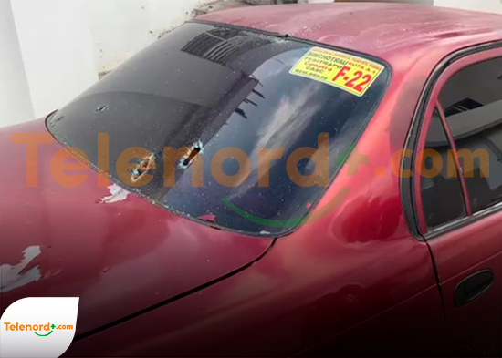 Desconocidos tirotean vehículo en el sector Vista al Valle de SFM