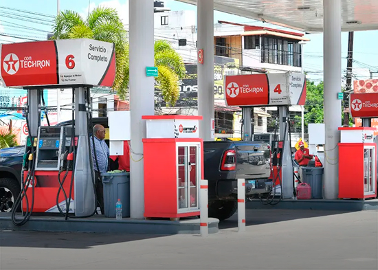 Gasto en combustibles ya rebasa lo previsto para el año completo