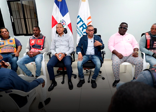 El Intrant inicia un plan para regular las paradas de motoconchos