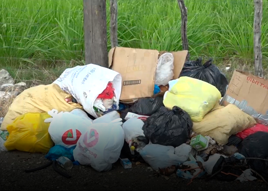 Denuncian cúmulo de basura en comunidades de Cenoví