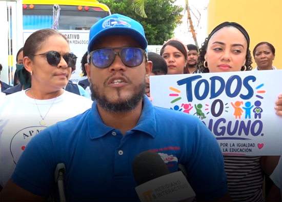 Protestan por falta de cupo en LARPE y exigen ampliar escuela especial en SFM